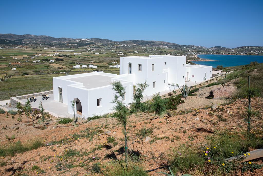 Natura Villas Paros Molos  Buitenkant foto
