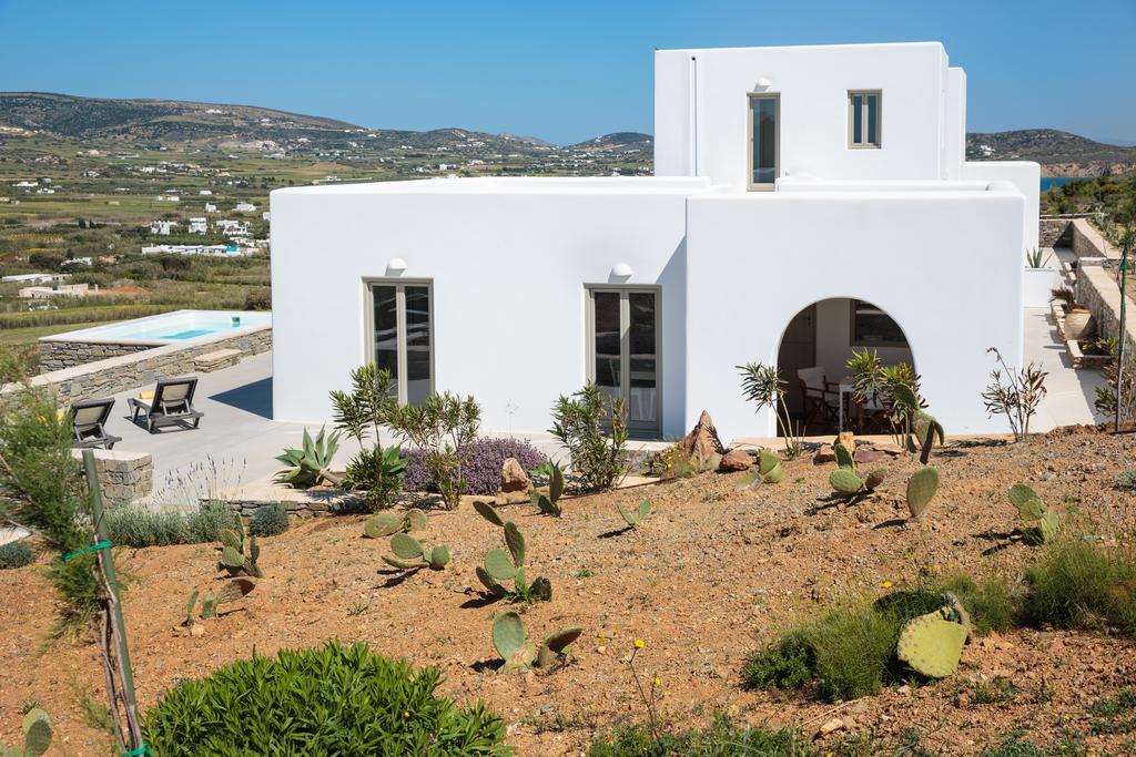 Natura Villas Paros Molos  Buitenkant foto
